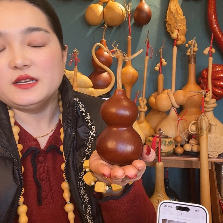 Y***友大叶紫檀（黑酸枝木类）