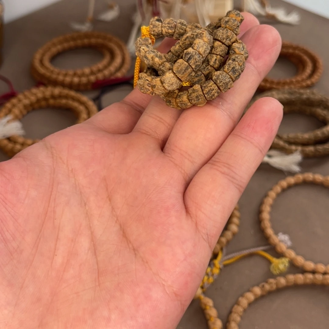 柏香籽/百香籽吊坠