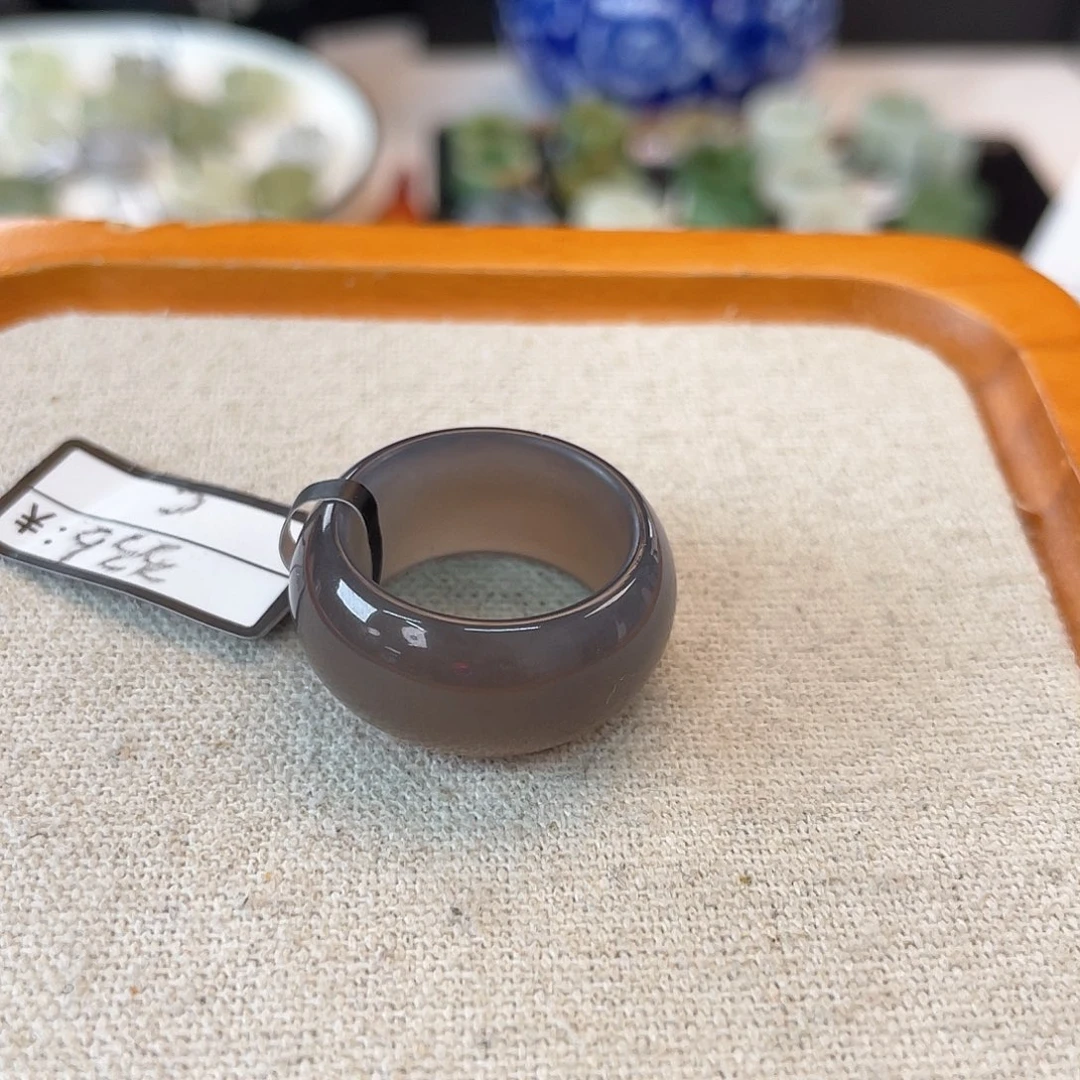 骑***进未镶嵌戒指和田玉c53 浓紫墩墩18.3