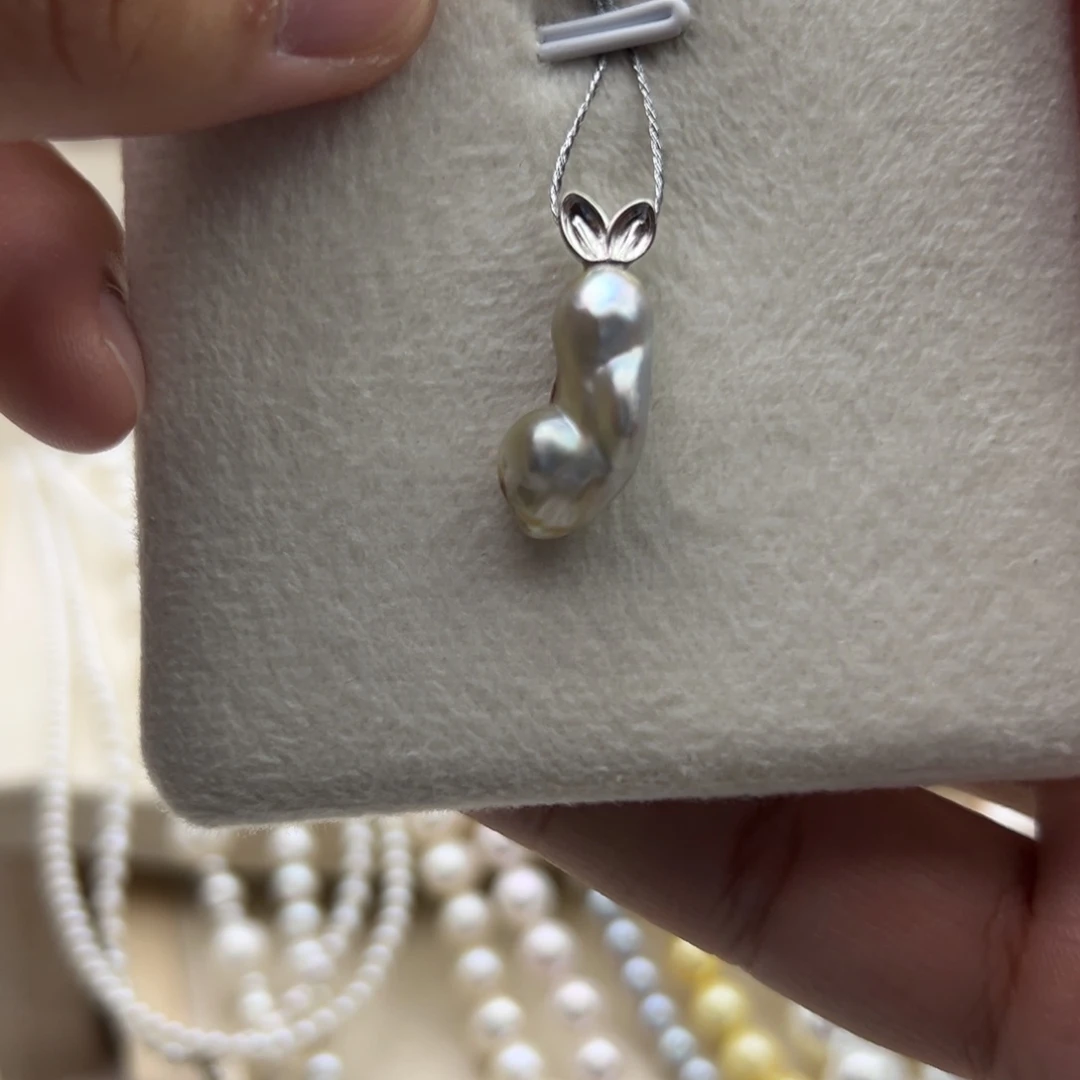 银S925镶嵌吊坠(不含链)海水珍珠海水金珠keshi兔耳
