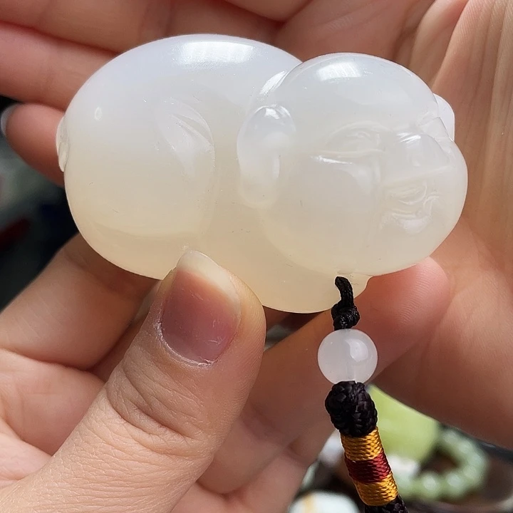 石英质玉把件未镶嵌