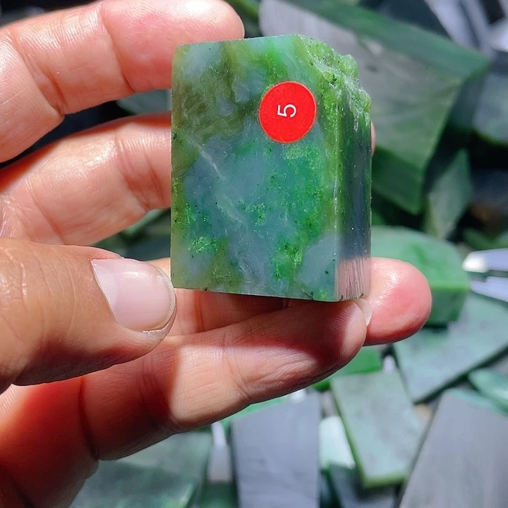 和田玉未镶嵌珠宝奇石