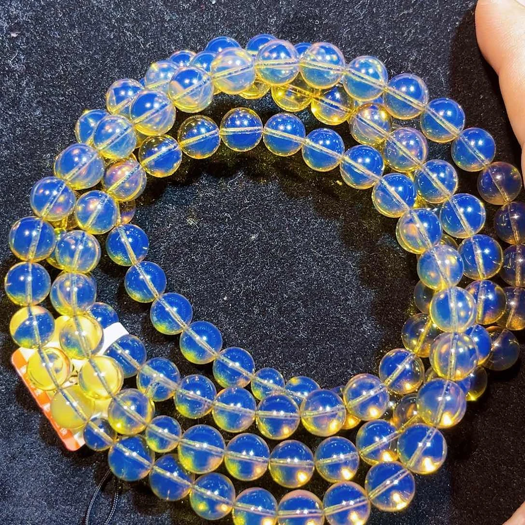 蓝珀未镶嵌珠宝奇石8大加