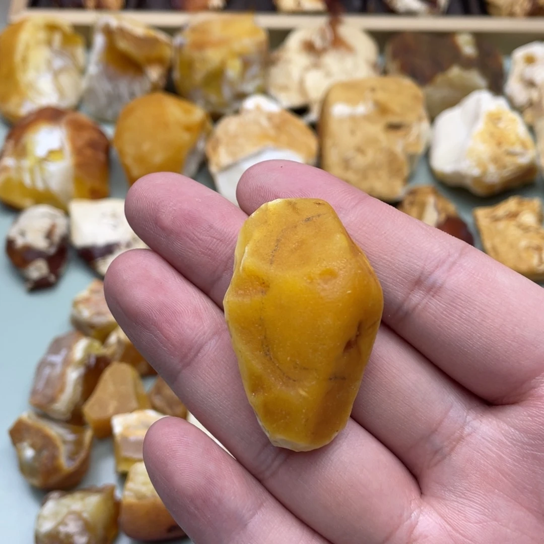 定制琥珀未镶嵌?****