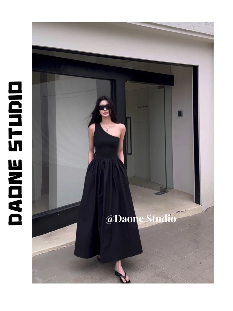 DAONE夏季气质显瘦收腰斜肩无袖褶皱大裙摆长裙连衣裙裙子