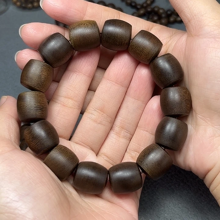 金***邦沉香沉香碎屑白棋玉化1.6