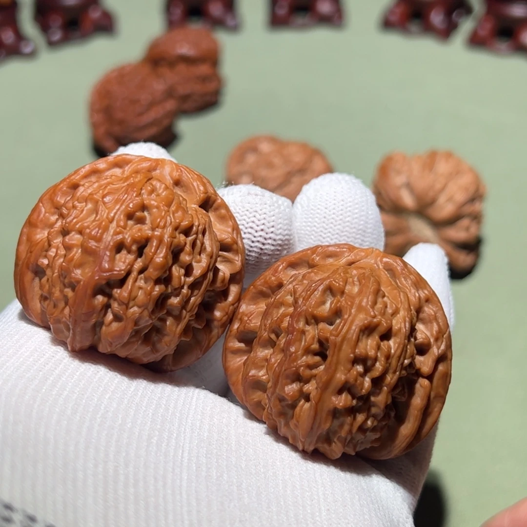 把件文玩核桃41白狮子球白