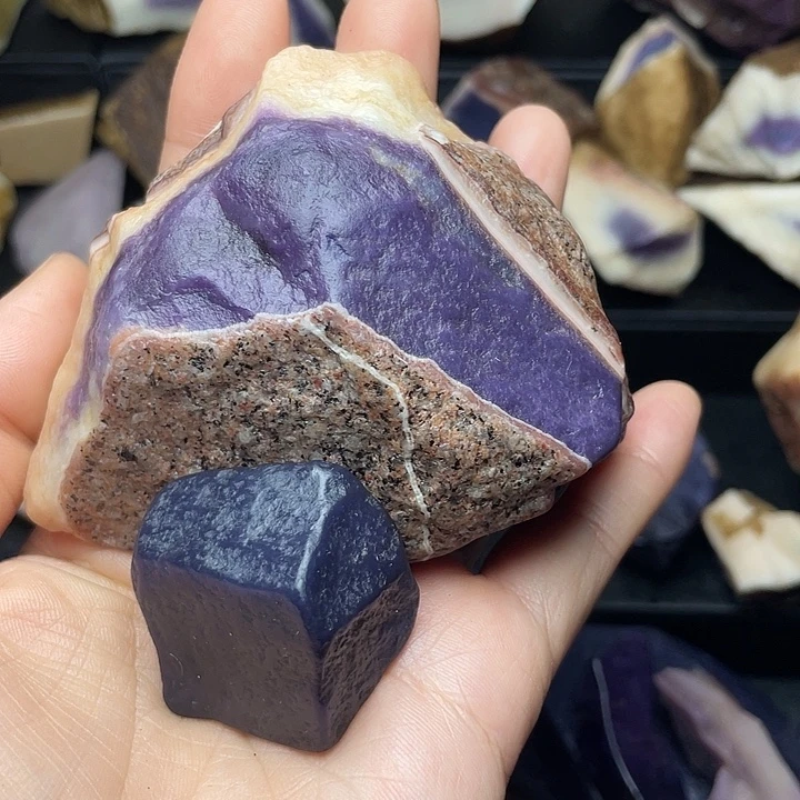 微***峰石材新疆托克逊紫蛋白