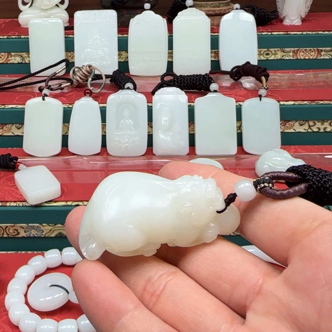 和田玉未镶嵌挂件创****计