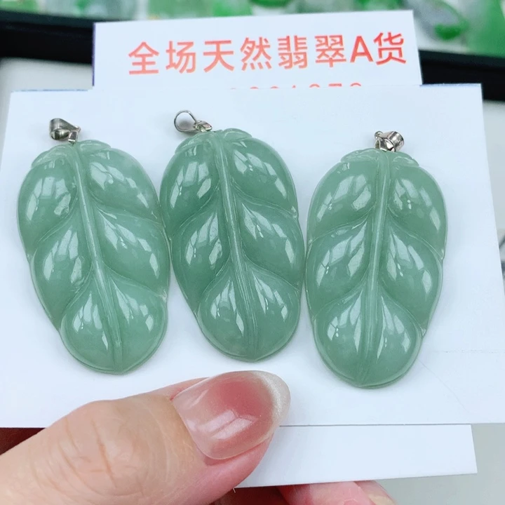 翡翠未镶嵌颈饰多样性发其1
