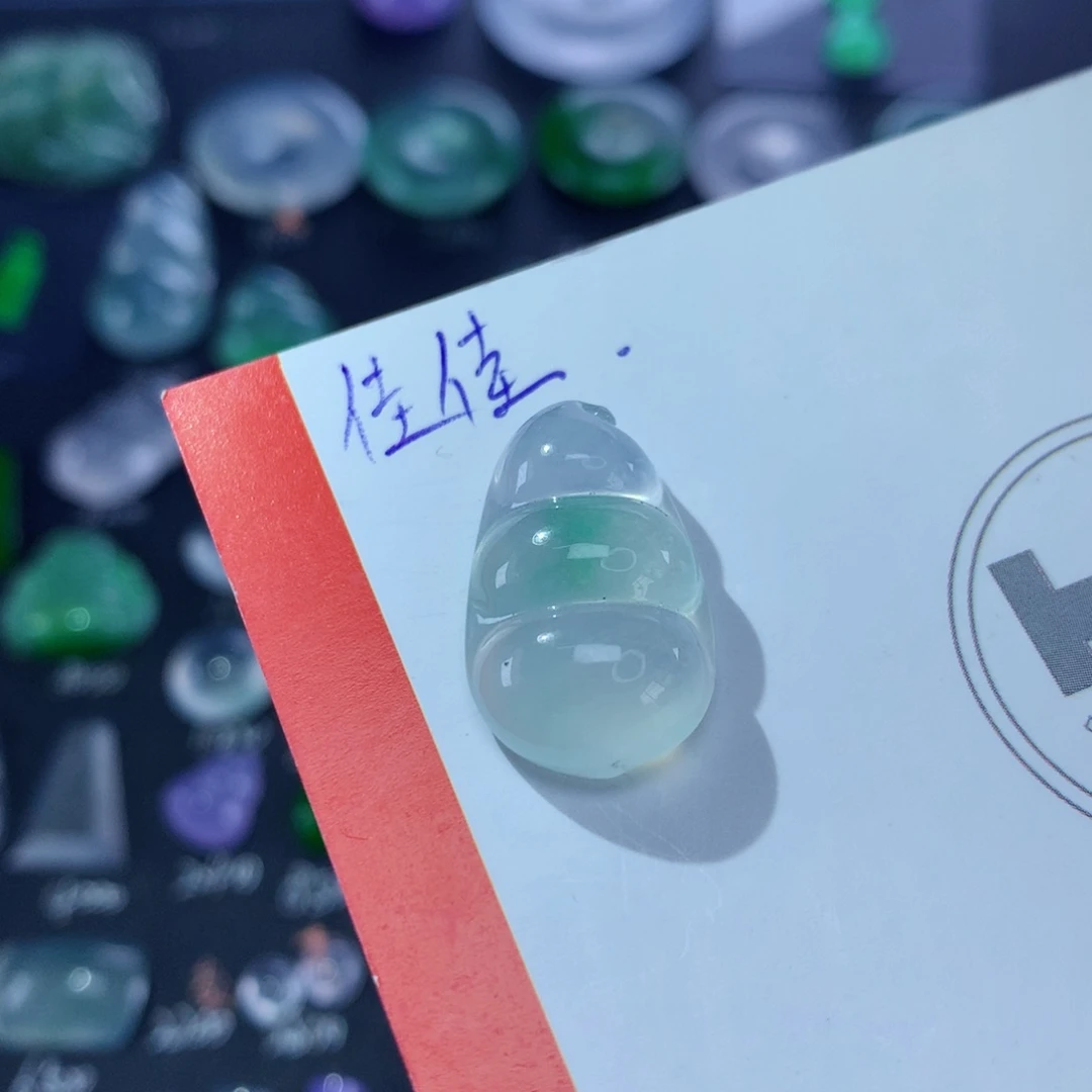 翡翠颈饰未镶嵌纯天然缅甸翡翠A货