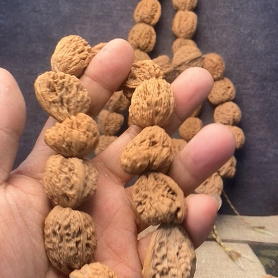 啸***5吊坠文玩核桃南疆