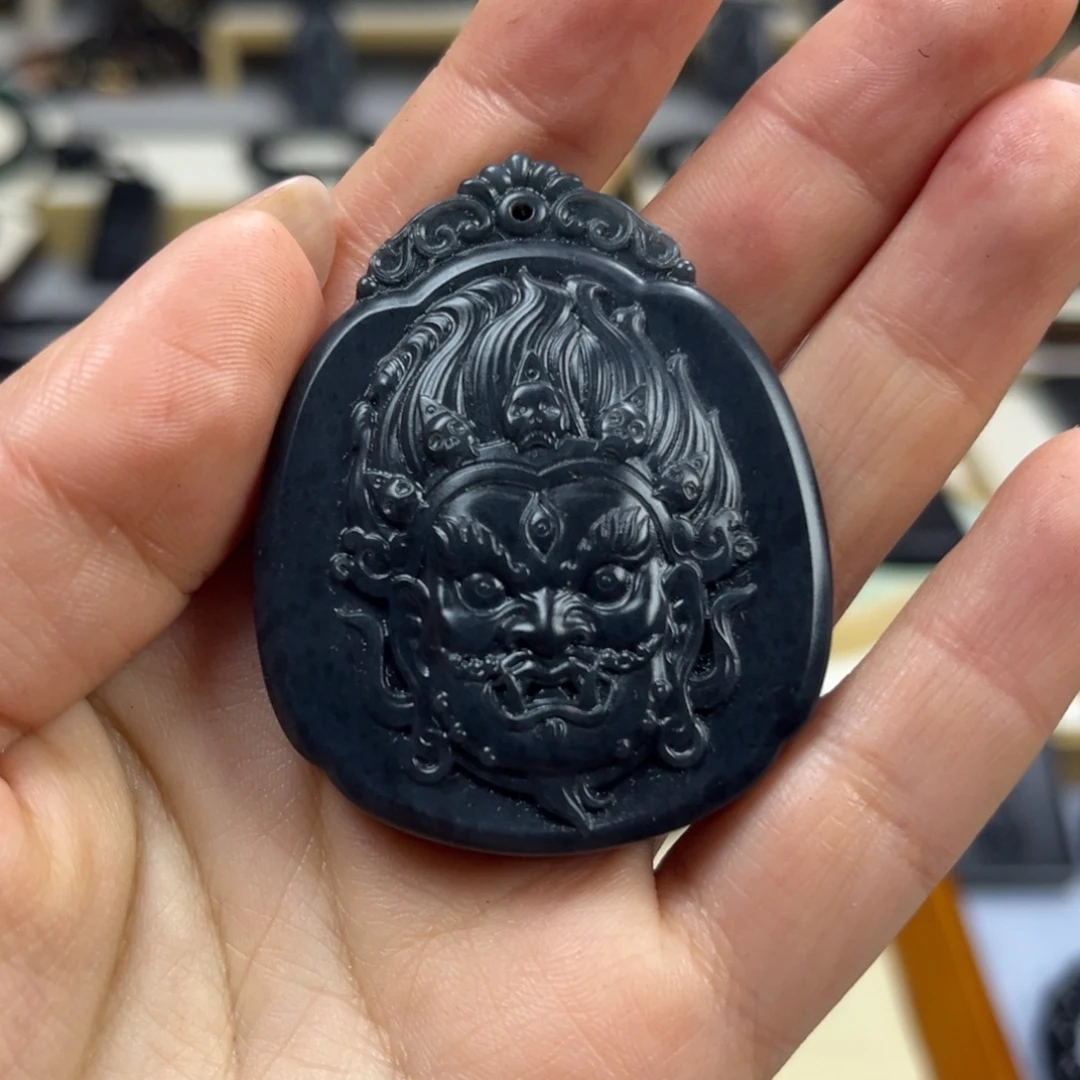 和田玉（墨玉）未镶嵌颈饰大黑天
