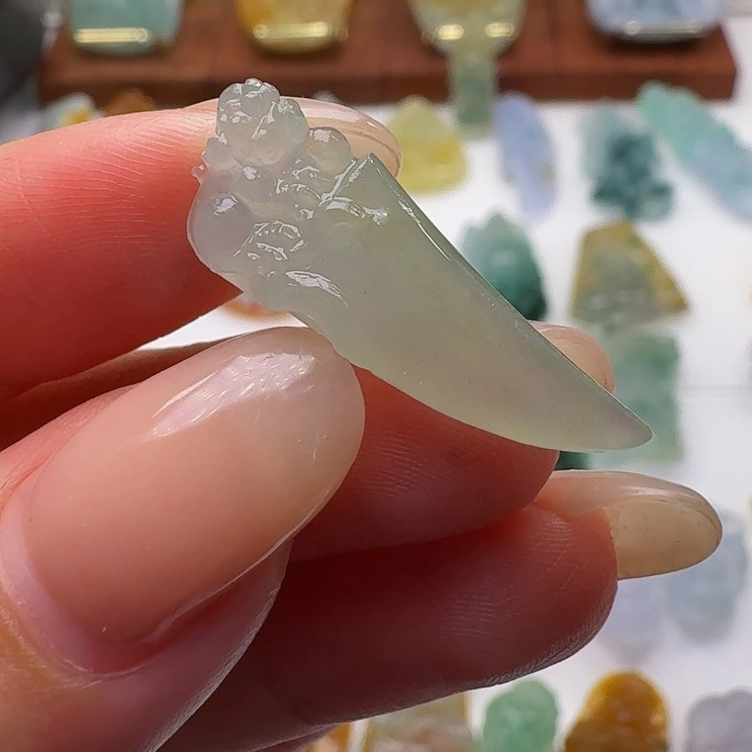 未镶嵌定制翡翠毛货