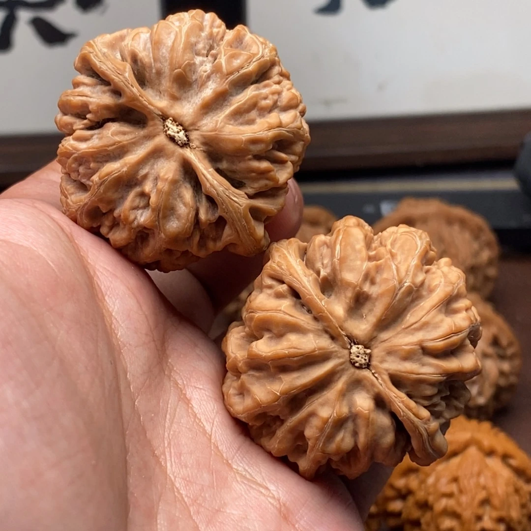 文玩核桃吊坠全品大粗筋40➕