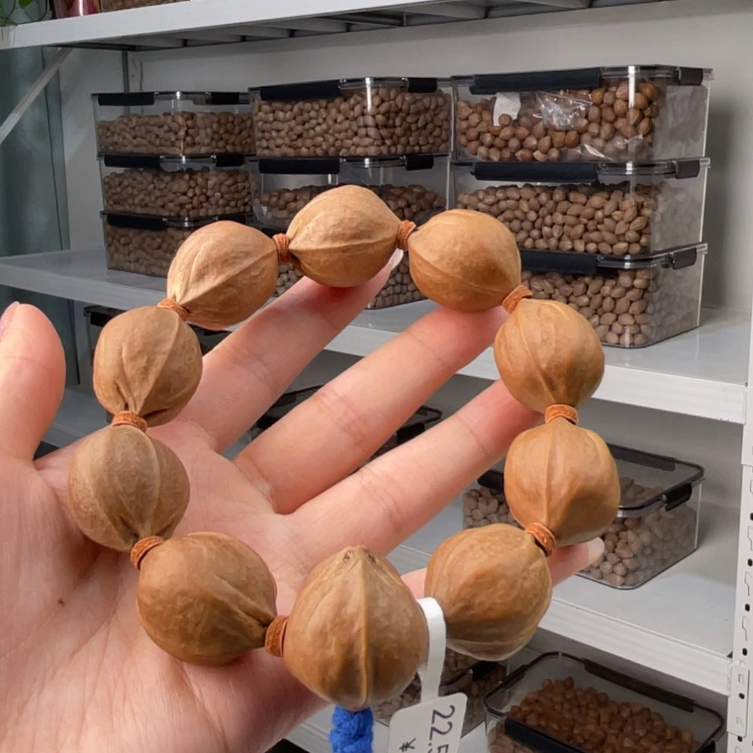 侯***伟橄榄核手串/手链22.5 27梅林铁核