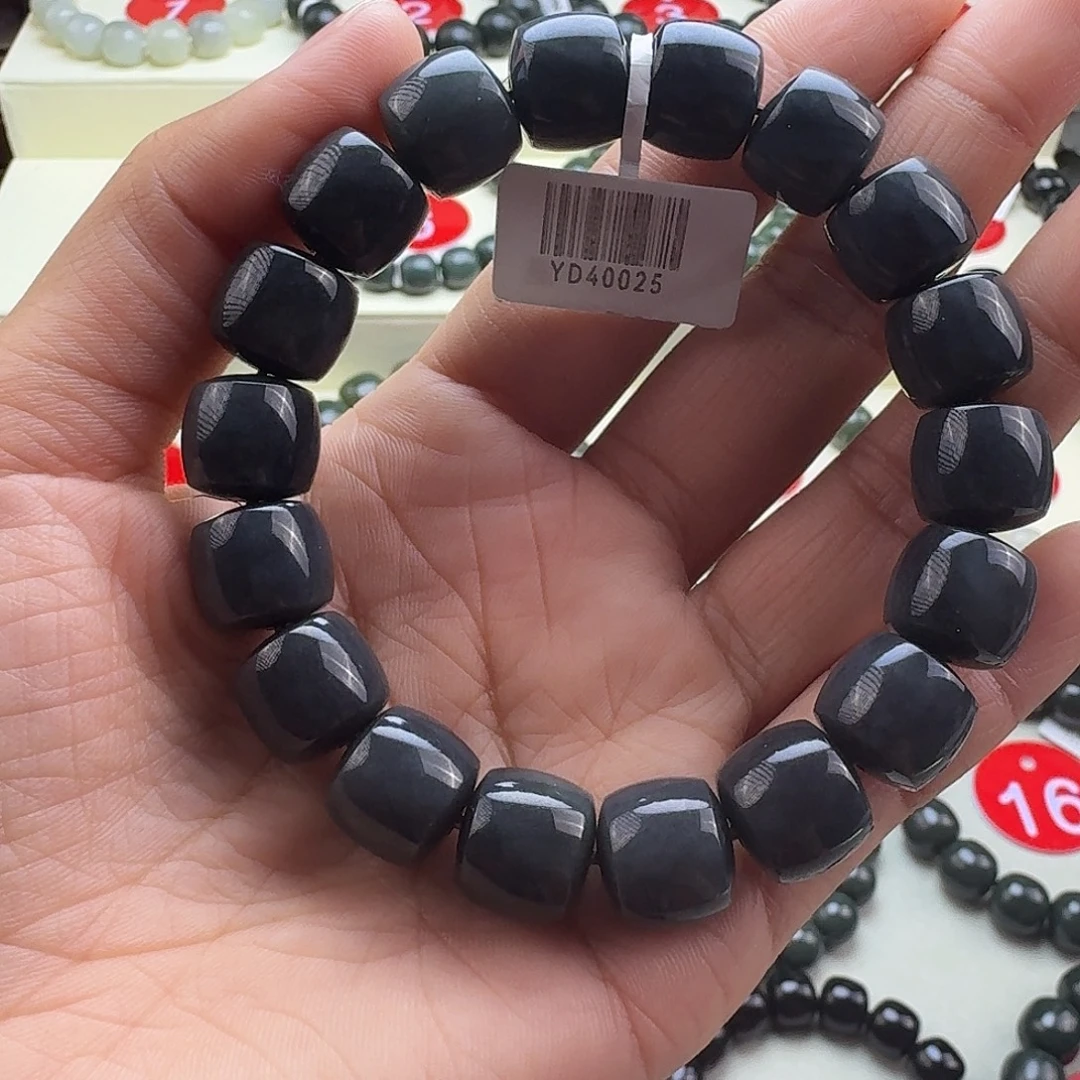 和田玉未镶嵌手串