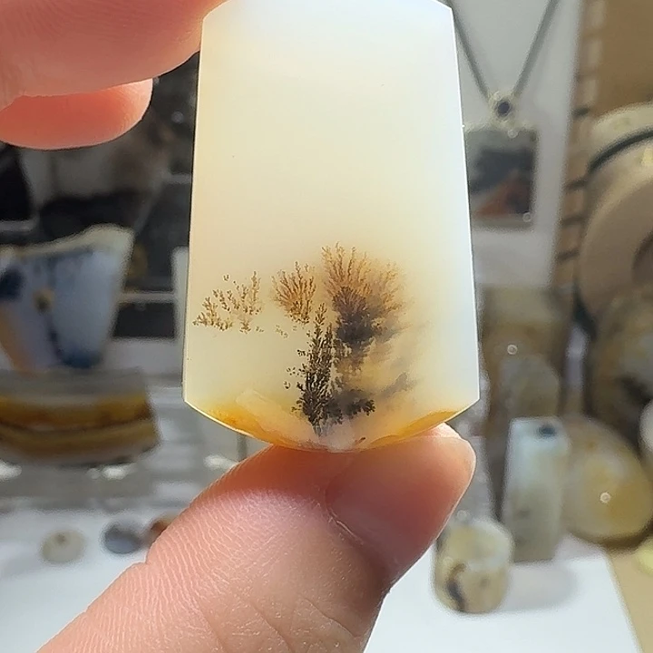 未镶嵌玛瑙/玉髓珠宝奇石