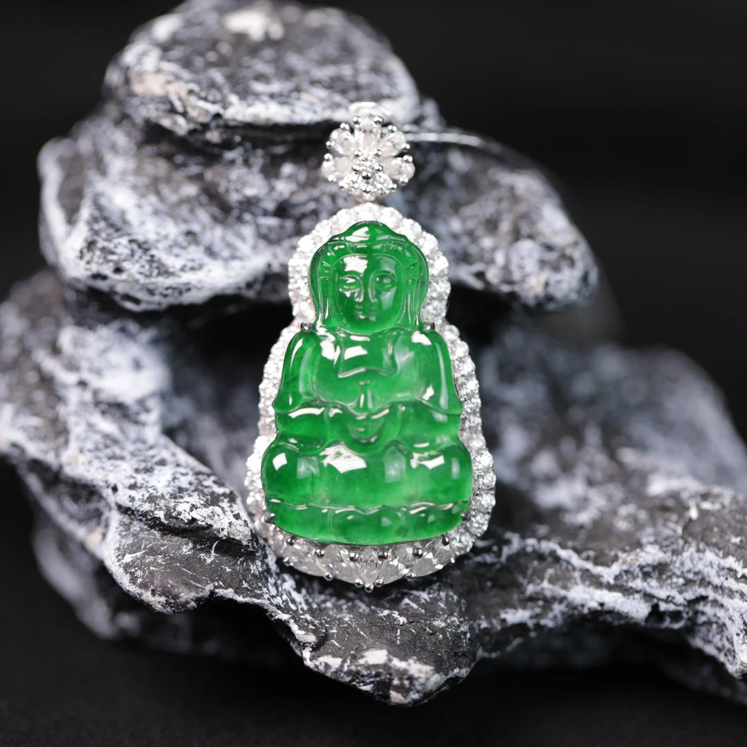 天然A货翡翠辣绿观音吊坠18k真金镶钻镶嵌时尚气质精美