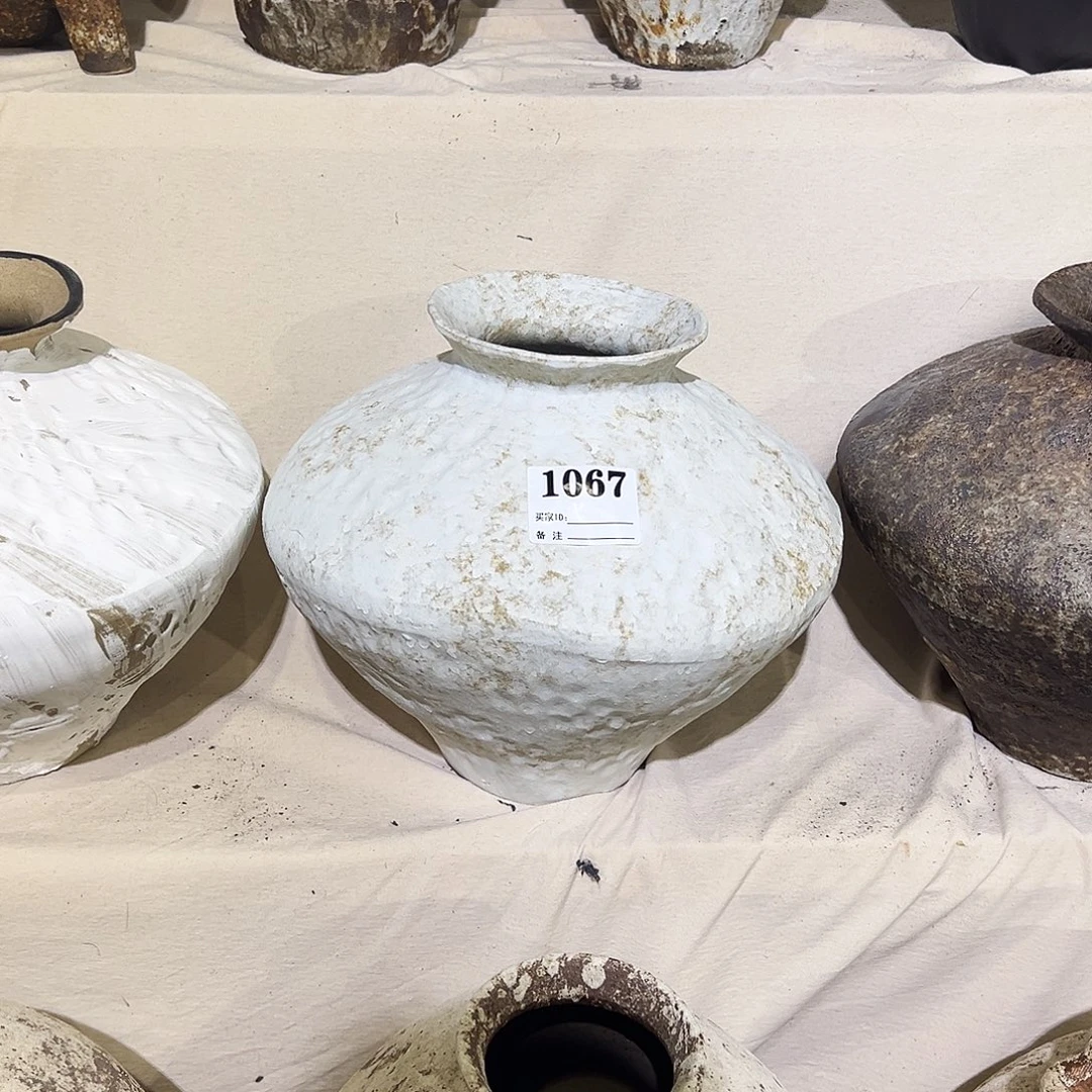 瓶1067高25口9无孔