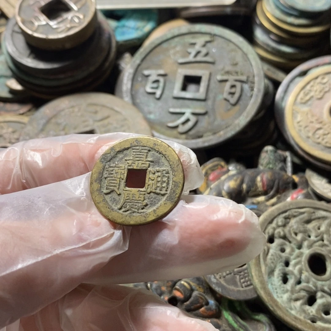 铜现代工艺品学习币