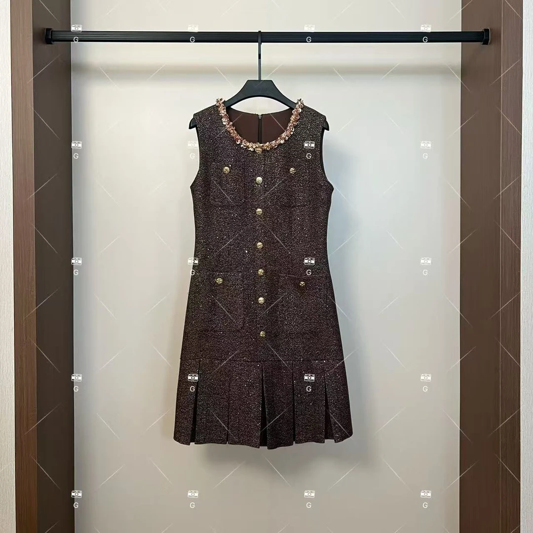 【齐】不褪色复古风显瘦默认款式连衣裙女装轻奢秋冬时尚 H-1392