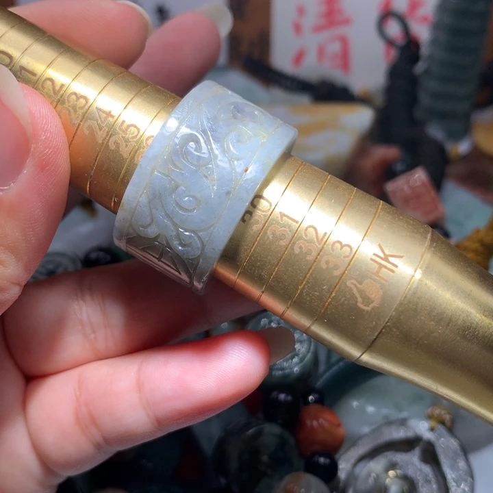 翡翠未镶嵌颈饰保真天然A货翡翠