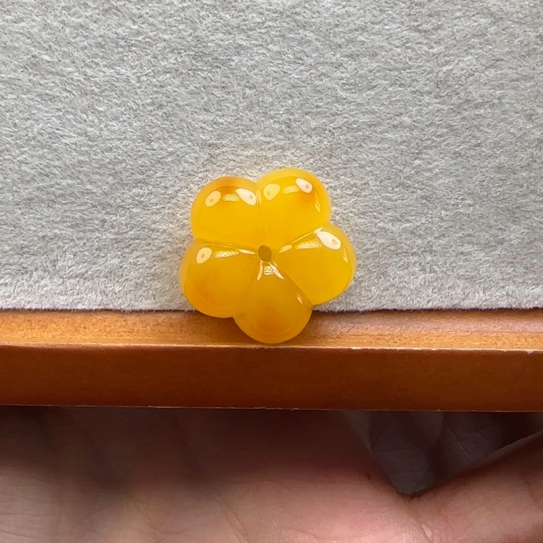 裸石琥珀未镶嵌?***皮琥珀