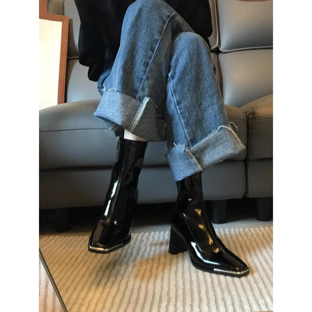 肯豆同款鞋2025年秋冬新款高跟漆皮方头瘦瘦靴粗跟短筒加绒短靴女