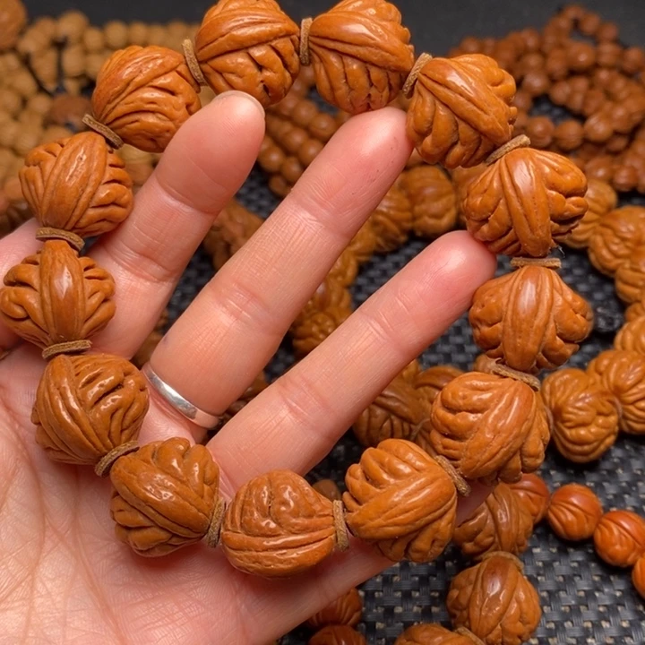 手串桃核龙纹桃核