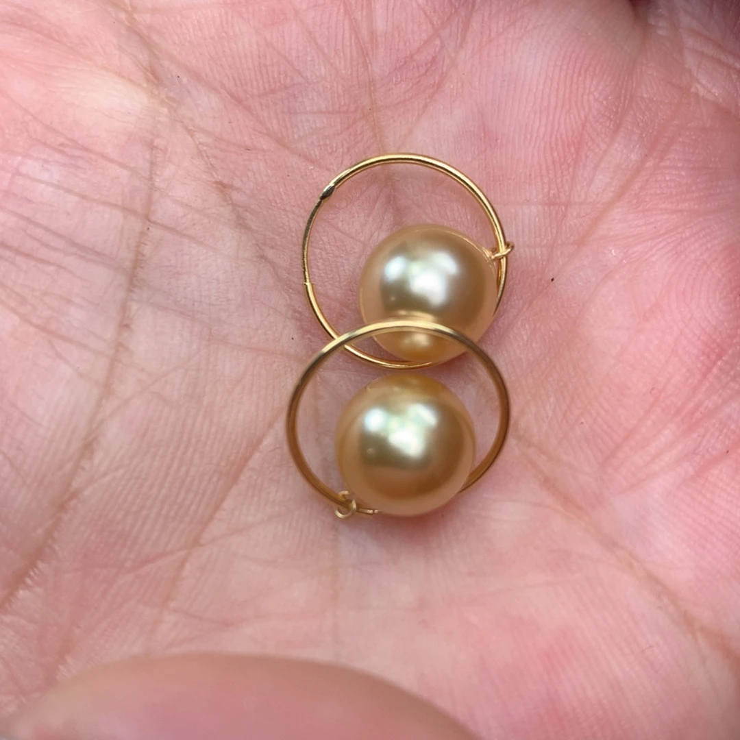 海水珍珠耳饰18K金镶嵌