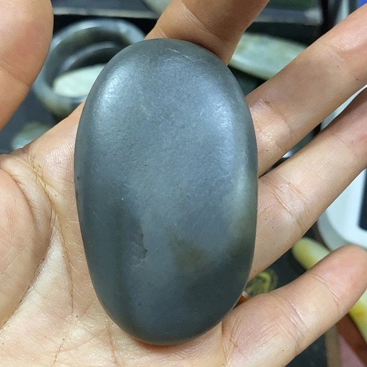 未镶嵌和田玉（糖玉）挂件