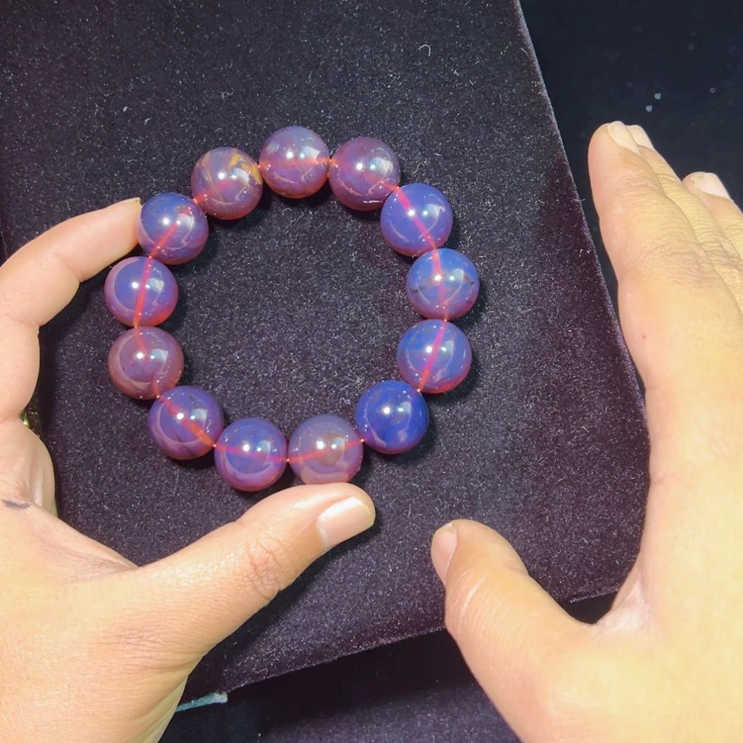 琥珀裸石未镶嵌琥珀