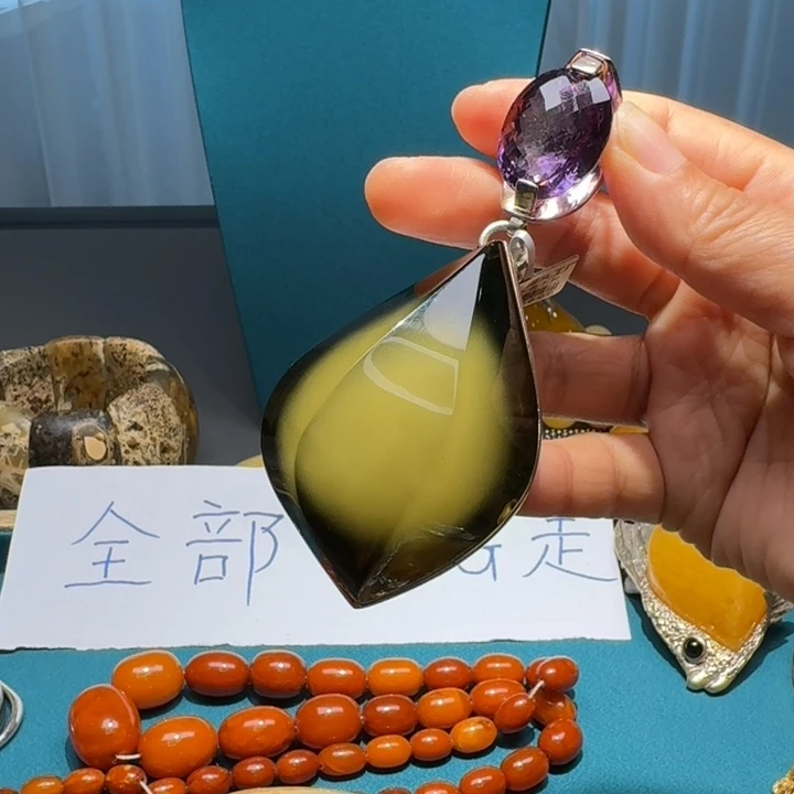 琥珀未镶嵌颈饰波兰设计款琥珀蜜蜡