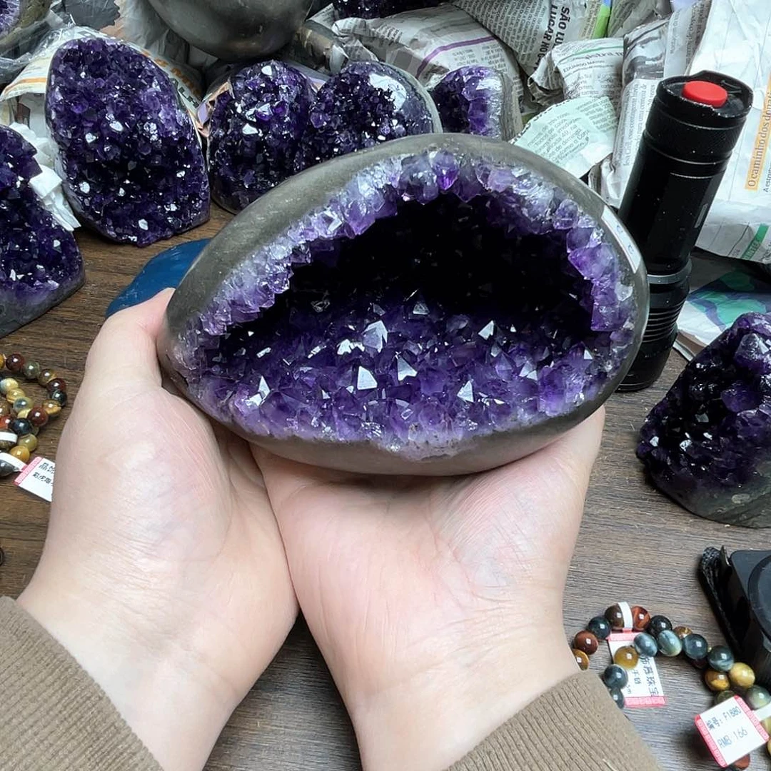 紫晶大型摆件（非配饰）未镶嵌南**生