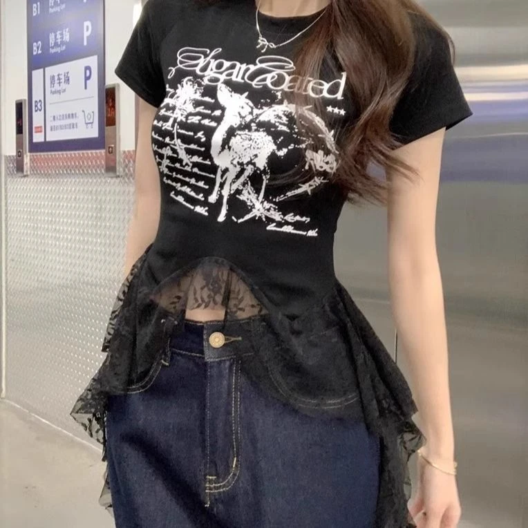 法式辣妹风蕾丝拼接短袖T恤女夏季新款修身显瘦字母印花外穿上衣