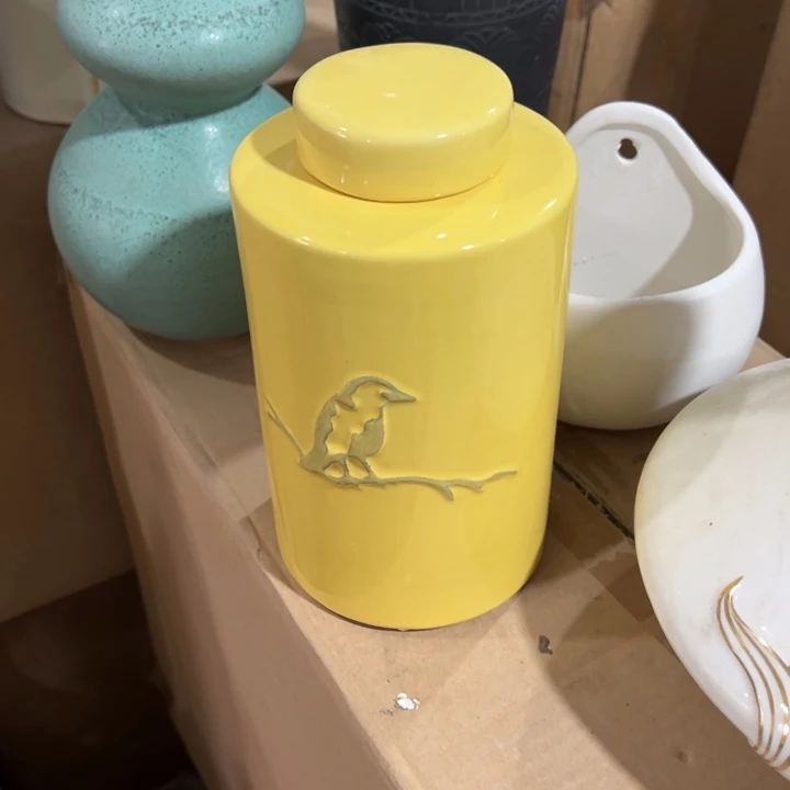 陶瓷花瓶摆件外贸出口（微瑕）