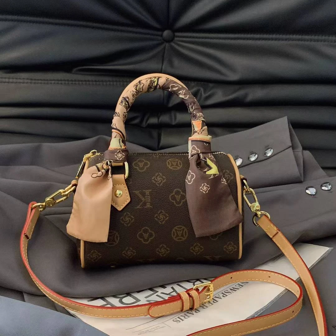 古缇蔻新款K字时尚小众腋下枕头包包轻奢休闲百搭大秋冬小1017号