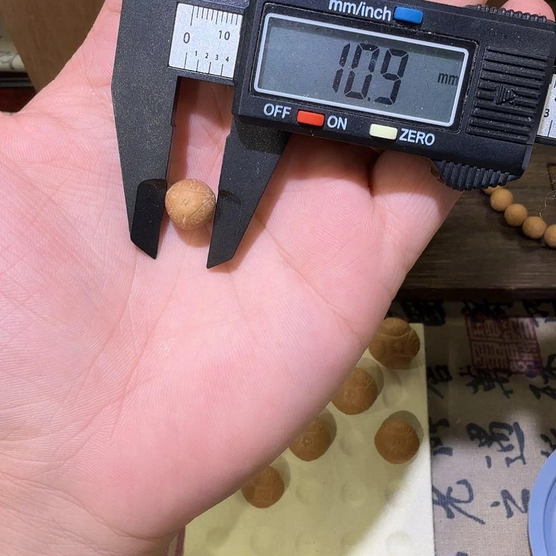 T***t手串凤眼菩提11mm实心龙眼