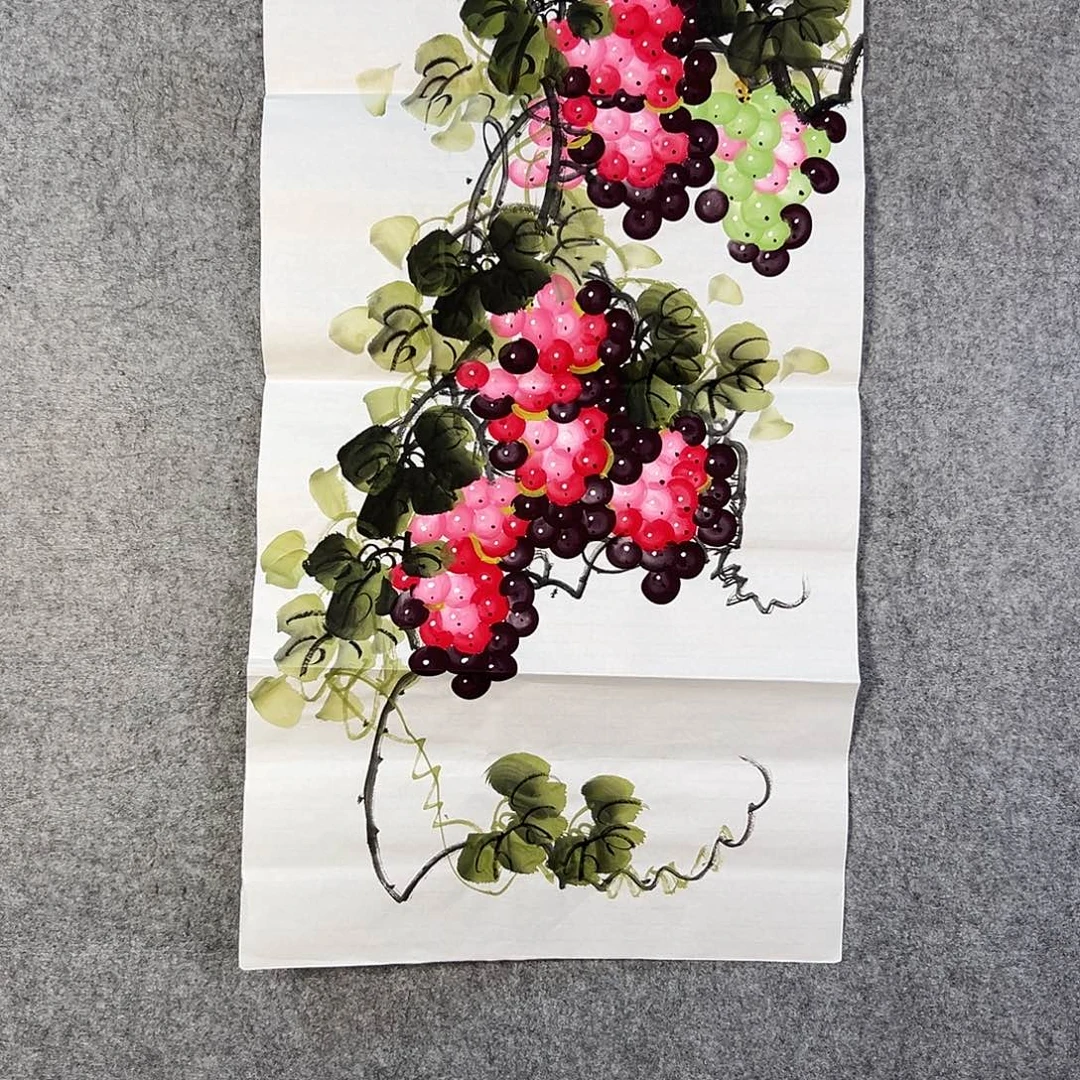 国画340 花鸟在此处飞翔也不
