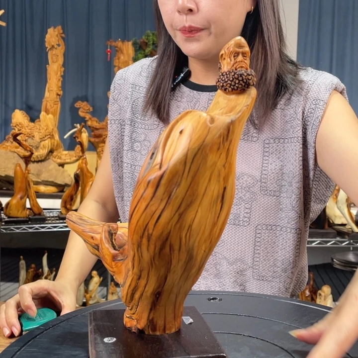 柏木（崖柏）随型摆件