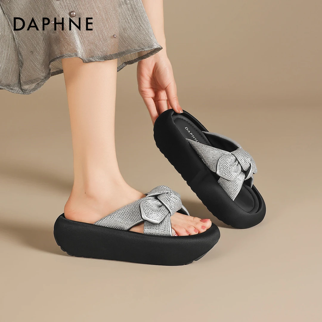 达芙妮蝴蝶结一字拖女2025夏季新款百搭外穿凉拖时尚休闲厚底拖鞋