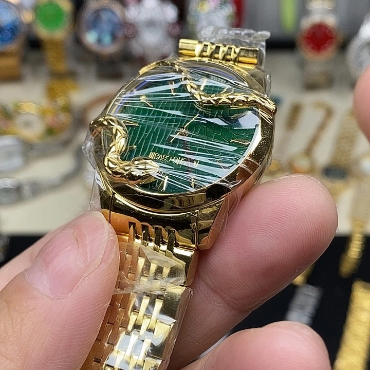 小***，钢锻造碳合金石英机芯