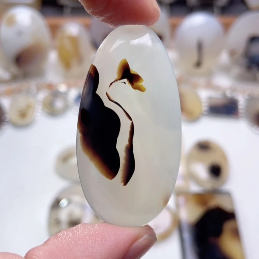 【闪购商品】玛瑙/玉髓颈饰未镶嵌