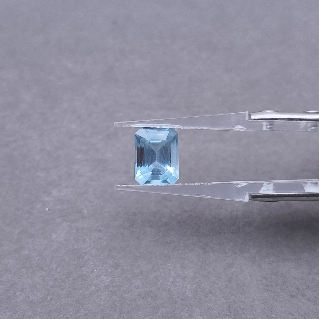 海蓝宝-3.25ct（01063028）0608