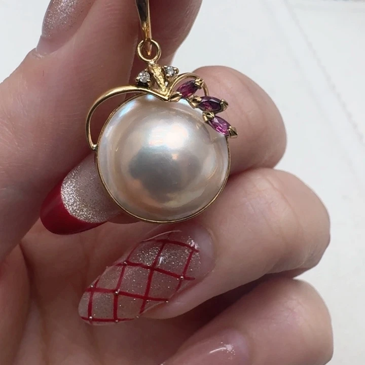 拼合珍珠（马贝珠）颈饰未镶嵌