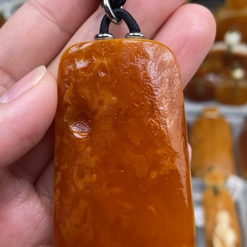 【闪购商品】未镶嵌颈饰琥珀