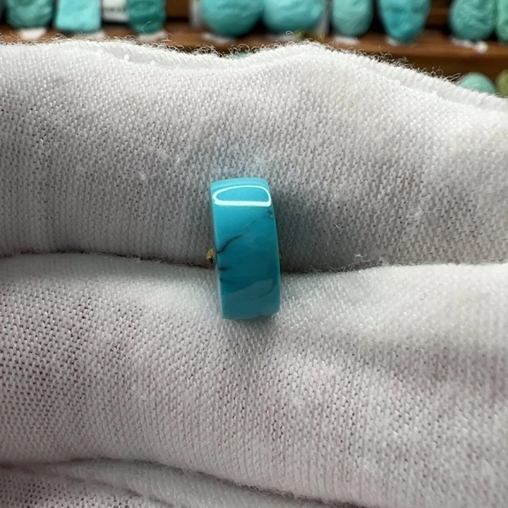 绿松石未镶嵌直切珠9.6mm