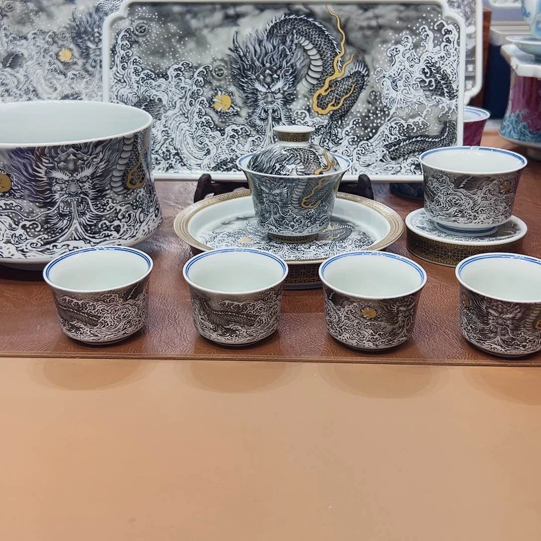 摆件景德镇陶瓷研究所从事生产经营