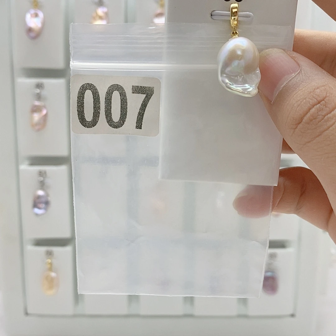 颈饰合金淡水珍珠